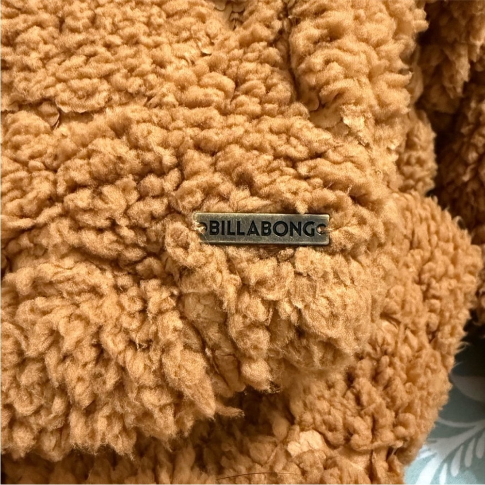 Pullover Textured Billabong Women's Tan Jacket NWT Time Off in Medium or XL - Picture 9 of 9